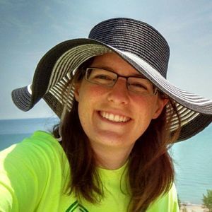 Meet your Posher, Melissa